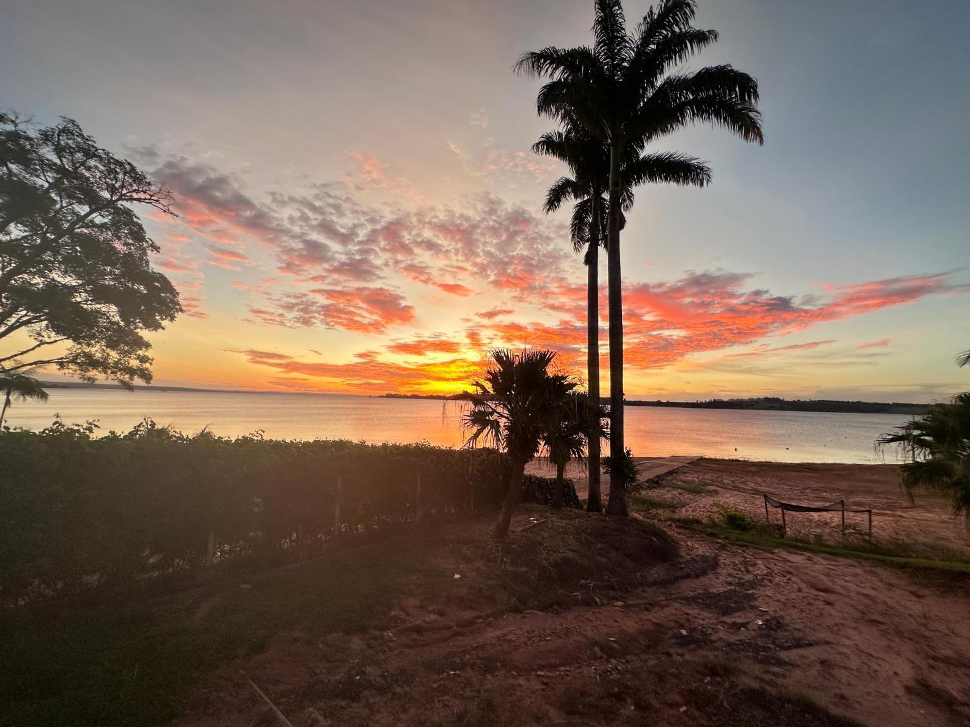 Villa Querencia Na Represa Avaré Buitenkant foto